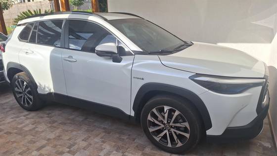 TOYOTA COROLLA CROSS 1.8 VVT-I HYBRID FLEX XRV CVT